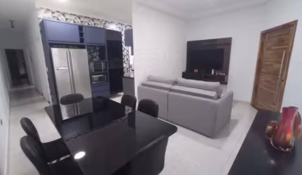 Casa à Venda, 3 Quartos, Condomínio São José, Taubaté