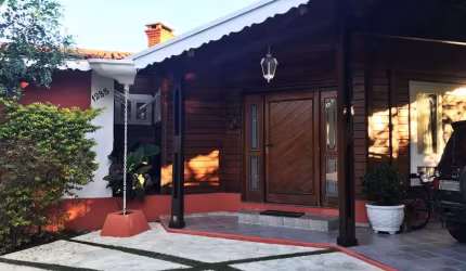 Casa à Venda, Condomínio Vale do Sol, Tremembé - 322 m²