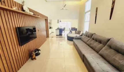 Casa à Venda no Condomínio Ouroville, Taubaté, 3 Suítes