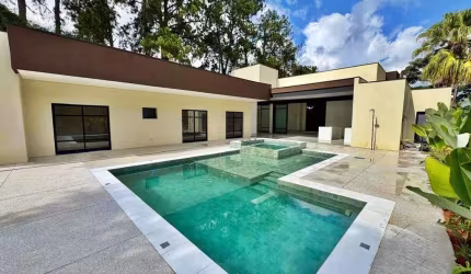 Casa à Venda, Condomínio Chácaras Cataguá, Taubaté