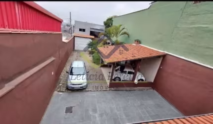 Casa 2 Quartos à venda, 102 m² por R$ 450.000 - Jardim Aracaré - Itaquaquecetuba/SP