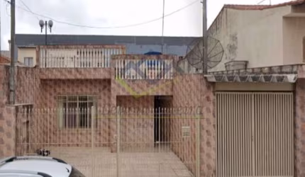 Casa com 2 dormitórios à venda, 228 m² por R$ 670.000,00 - Vila Figueira - Suzano/SP