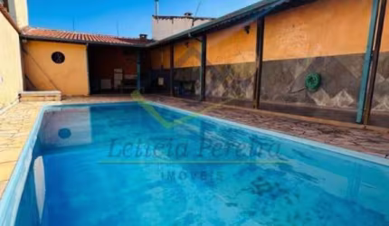 Casa com 3 dormitórios à venda, 381 m² por R$ 900.000,00 - Vila Romanópolis - Ferraz de Vasconcelos/SP