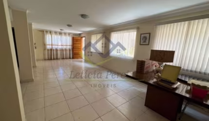 Casa com 3 dormitórios à venda, 242 m² por R$ 670.000,00 - Vila Costa - Suzano/SP