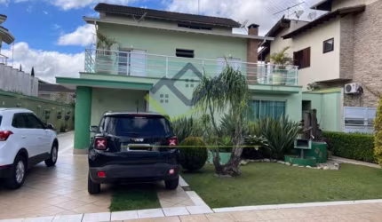 Casa com 5 Quartos à venda, 394 m² por R$ 2.800.000 - Jardim Residencial Suzano - Suzano/SP