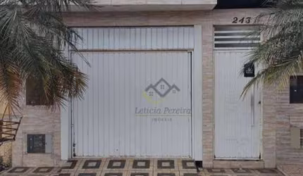 Casa à venda com 6 kitnetes 45m², 1 quarto -Parque Maria Helena Suzano.