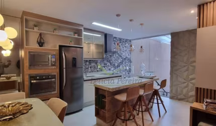 Sobrado com 4 quartos à venda, 243 m² por R$ 690.000 - Jardim do Bosque - Suzano/SP