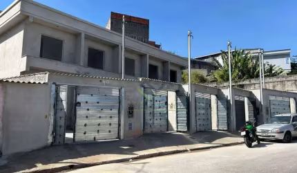 Sobrado com 2 dormitórios à venda, 75 m² por R$ 380.000 - Jardim Pinheirinho - Itaquaquecetuba/SP
