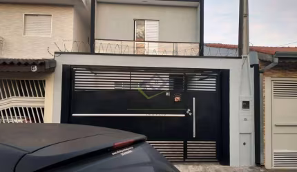 Sobrado com 3 dormitórios à venda, 118 m² por R$ 552.000,00 - Vila Nova Cintra - Mogi das Cruzes/SP