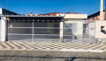 Casa com 3 dormitórios à venda, 212 m² por R$ 850.000,00 - Jardim Imperador - Suzano/SP