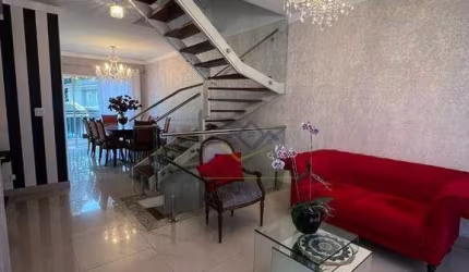 Sobrado com 3 dormitórios à venda, 232 m² por R$ 1.500.000,00 - Chácara Faggion - Suzano/SP