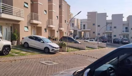 Sobrado com 3 dormitórios à venda, 156 m² por R$ 1.100.000,00 - Meu Cantinho - Suzano/SP