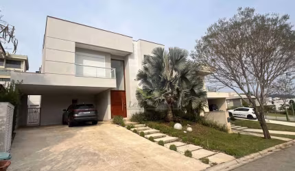 CASA PARA VENDA OU LOCAÇÃO GENESIS 2