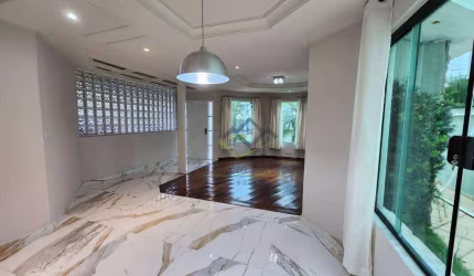 Casa com 4 Quartos à venda, 366 m² por R$ 1.800.000 - Vila Colorado - Suzano/SP