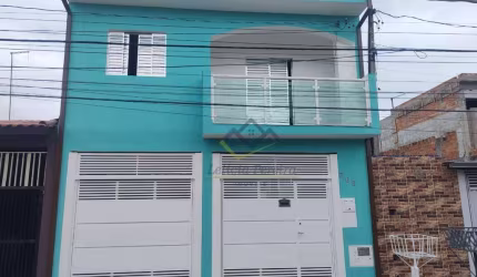 Sobrado com 2 dormitórios à venda, 211 m² por R$ 750.000,00 - Vila Maluf - Suzano/SP