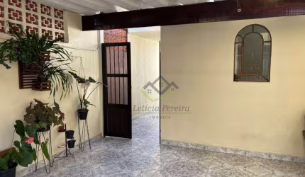 Casa com 2 dormitórios à venda, 75 m² por R$ 390.000 - Vila Monte Sion - Suzano/SP