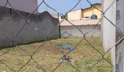 Terreno à venda, 187 m² por R$ 260.000,00 - Vila Urupês - Suzano/SP