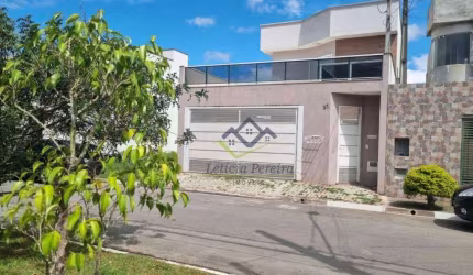 Sobrado com 2 dormitórios à venda, 160 m² por R$ 880.000,00 - Jundiapeba - Mogi das Cruzes/SP