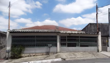 CASA PARA ALUGAR NO CANGAIBA COM 03 DORMITORIOS