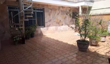 CASA A VENDA, CHURRASQUEIRA, QUINTAL, 06 VAGAS, CANGAÍBA, SÃO PAULO