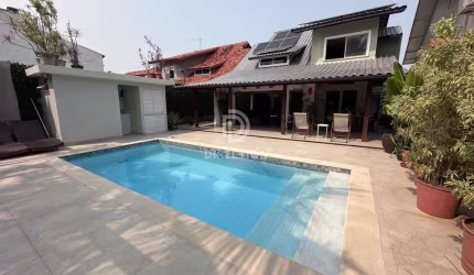 Casa em condomínio fechado com 4 quartos à venda na Rua Macedo Ludolf, Barra da Tijuca, Rio de Janeiro, 344 m2 por R$ 3.950.000