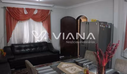 Sobrado com 4 Quartos á Venda no Bairro  Barcelona em São Caetano do Sul
