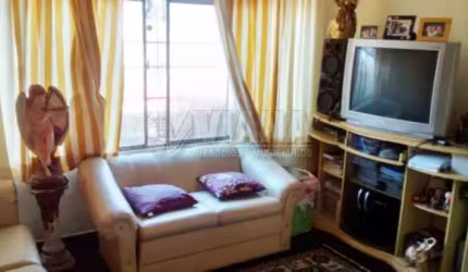 Casa Antiga à Venda com 2 Dormitórios no Parque Das Nações em Santo André
