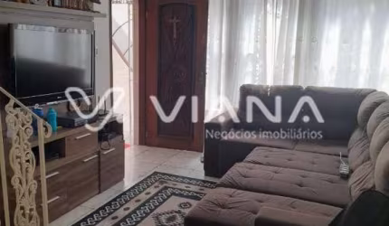 Sobrado à Venda com 4 Dormitórios no Bairro Vila Ema em São Paulo.