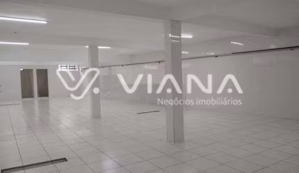 Salão Comercial á Venda no Bairro Vila Homero Thon em Santo André