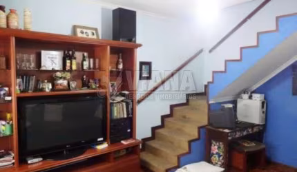 Sobrado  com   Dois Quartos à  Venda  no Bairro Sacadura Cabral , Santo André