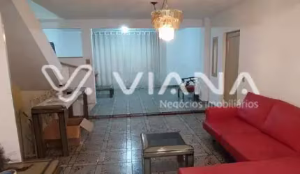 Sobrado à Venda com 3 Dormitórios no Bairro Campestre em Santo André
