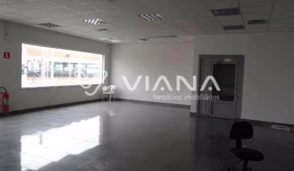 Salão Comercial para venda ou Locação no Bairro Planalto em São Bernardo do Campo