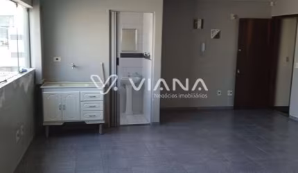 Sala Comercial para Venda ou locação no Bairro Olímpico em São Caetano do Sul!