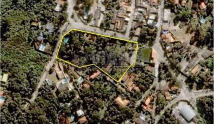 Terreno á Venda no Bairro Balneário São Francisco em São Paulo