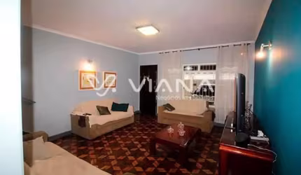 Casa com 4 dormitorios à Venda no Bairro Santa Maria em Santo André !