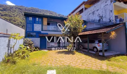 Sobrado com Loft à Venda na Cidade de Ubatuba/SP.