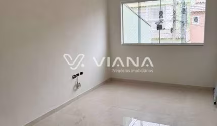 Sobrado com 2 Suítes à Venda na Vila Alto de Santo André na Cidade de Santo André/SP.