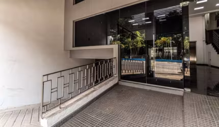 Prédio Comercial para Venda/Locação na Avenida Goiás em São Caetano do Sul
