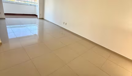Apartamento à venda, 81m2, 3/4, suíte,varanda, vaga garagem