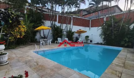 Casa com 4 dormitórios à venda, 180 m² por R$ 760.000,00 - São Francisco - Niterói/RJ