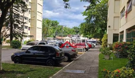 Apartamento com 2 dormitórios à venda, 67 m² por R$ 147.000,00 - Colubande - São Gonçalo/RJ