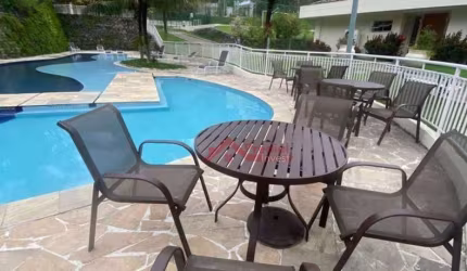 Casa com 4 dormitórios à venda, 200 m² por R$ 892.500 - Maria Paula - São Gonçalo/RJ