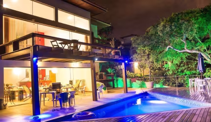 CASA A VENDA NA FERRADURA