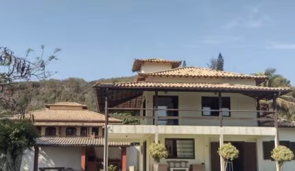 CASA A VENDA NA PRAIA RASA
