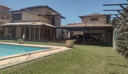 CASA A VENDA NA PRAIA RASA