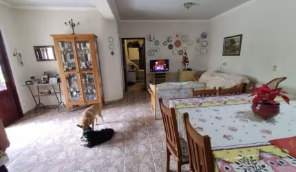 Casa em condomínio fechado com 3 quartos à venda na Rua Adão Rosário, 1, Jardim Ibiti do Paço, Sorocaba por R$ 999.000
