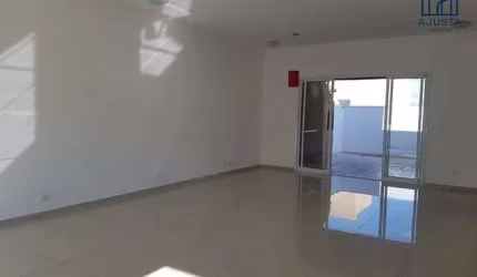 Casa em condomínio fechado com 3 quartos à venda na Rua Selma Aparecida Said, 1, Condomínio Horto Florestal III, Sorocaba por R$ 760.000