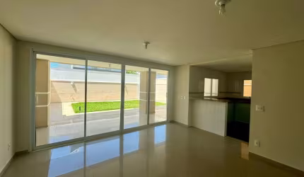 Casa em condomínio fechado com 3 quartos à venda na Avenida Paraná, 615, Cajuru do Sul, Sorocaba por R$ 1.092.000