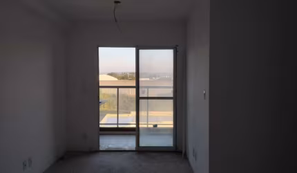 Apartamento com 2 quartos à venda na Rua João Maria de Camargo, 143, Chácaras Reunidas São Jorge, Sorocaba por R$ 270.000