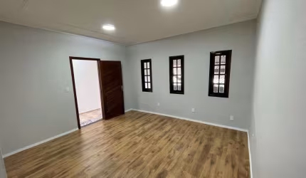 Casa com 3 quartos à venda na Maria francisca Vieira, 32, Parque Jataí, Votorantim por R$ 490.000